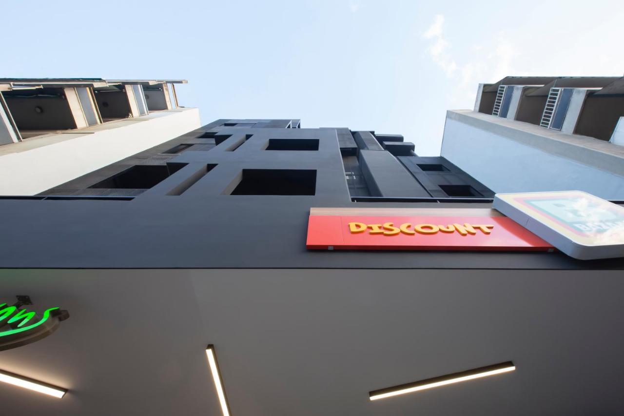Thisean Modern Suites By Athens Stay Экстерьер фото